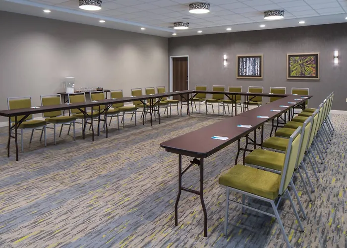 Fairfield & By Marriott Chicago 3* Schaumburg