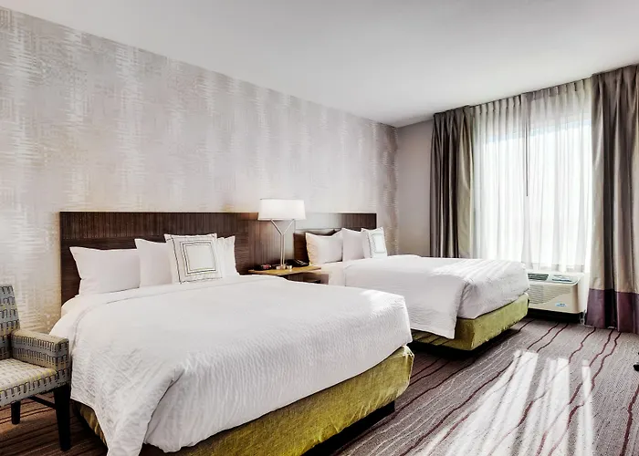 Fairfield & By Marriott Chicago 3* Schaumburg