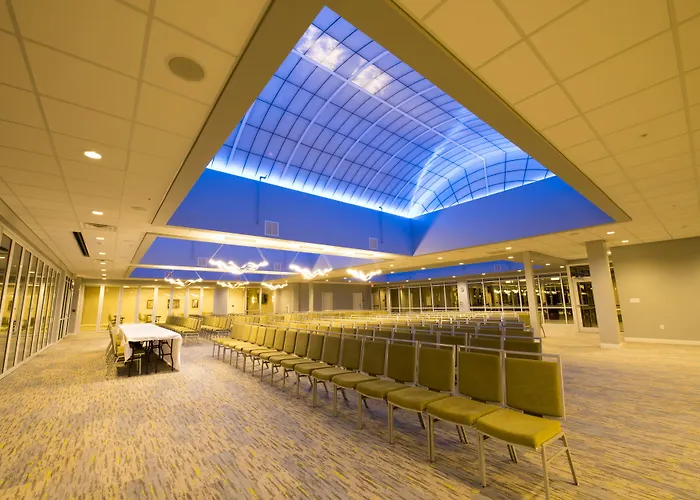 Fairfield & By Marriott Chicago Schaumburg