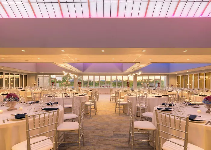 Hotel Fairfield & By Marriott Chicago